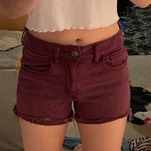 american eagle high waisted burgundy shorts
